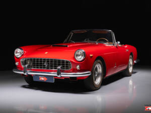 Image 2/5 de Ferrari 250 GT Cabriolet Pininfarina (1961)