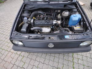 Image 15/18 de Volkswagen Golf II 1.3 (1991)