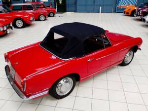 Image 15/47 of Innocenti 950 Spider (1962)