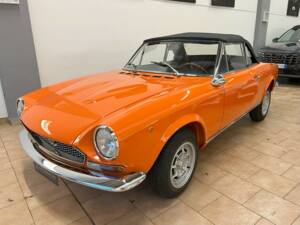 Image 2/28 of FIAT 124 Spider BS (1972)