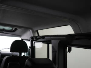 Image 23/35 de Land Rover Defender 110 (2007)
