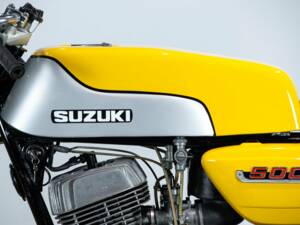 Image 25/50 of Suzuki DUMMY (1971)