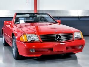 Afbeelding 5/7 van Mercedes-Benz 500 SL (1992)