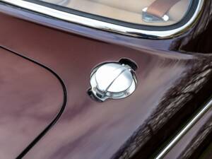 Image 33/50 of Jaguar Mk II 3.8 (2004)