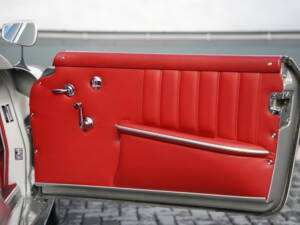 Image 14/50 of Mercedes-Benz 190 SL (1960)