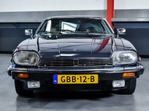 Image 3/7 de Jaguar XJS 5.3 V12 (1988)