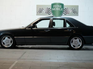 Imagen 2/21 de Mercedes-Benz 600 SE (1991)