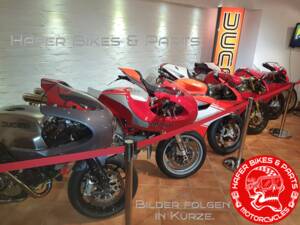 Immagine 1/4 di Ducati DUMMY (2001)