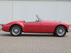 Afbeelding 7/77 van MG MGA 1500 (1959)