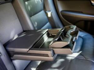 Image 23/50 of Volvo V70 T4 (2014)