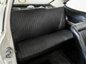 Image 36/50 of Opel Olympia 1700 S (1968)