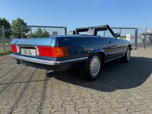 Image 15/21 of Mercedes-Benz 300 SL (1989)