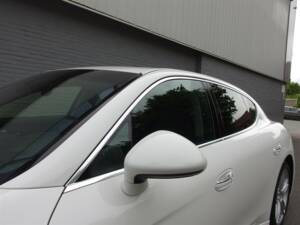Image 33/98 of Porsche Panamera S (2010)