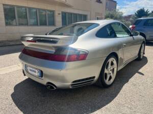 Image 6/39 of Porsche 911 Carrera 4S (2002)