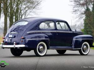Image 34/45 de Ford V8 Coupe 5Window (1946)