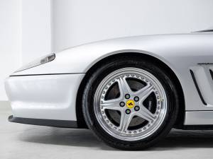 Image 25/39 of Ferrari 550 Maranello (1999)