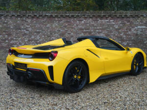 Bild 30/50 von Ferrari 488 Pista Spider (2021)