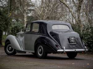 Image 5/9 of Rolls-Royce Silver Dawn (1954)