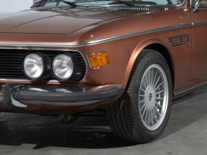 Image 7/41 of BMW 3.0 CS (1975)