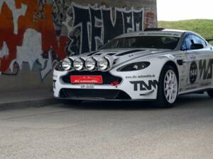 Bild 2/21 von Aston Martin V12 Vantage (2012)