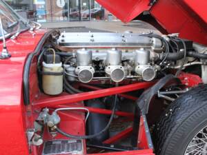 Bild 9/17 von Jaguar E-Type 4.2 (1966)