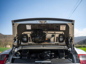 Image 8/82 of Porsche 911 Carrera 4S (WLS) (2006)