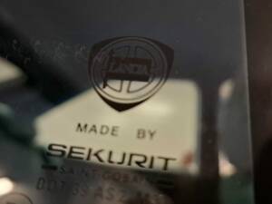Image 43/49 of Lancia DELTA HPE 2.0 16V TURBO 3 (1997)