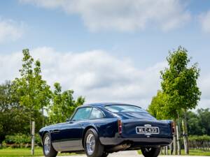Image 34/41 of Aston Martin DB 4 GT (1959)
