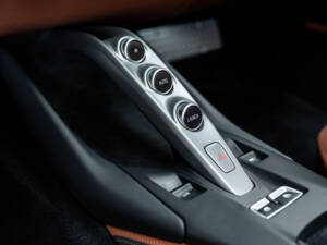 Bild 23/52 von Ferrari 812 GTS (2023)