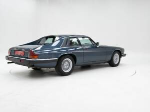 Imagen 2/15 de Jaguar XJRS 6.0 (1990)