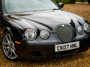 Bild 8/50 von Jaguar S-Type 4.2 V8 R (2007)