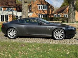 Image 6/33 of Aston Martin DB 9 (2005)