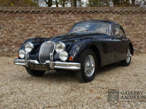 Image 13/50 of Jaguar XK 150 SE FHC (1959)