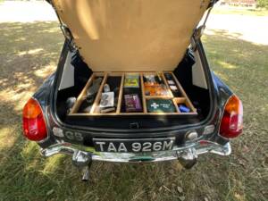 Imagen 29/45 de MG MGB GT (1974)