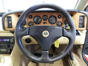 Bild 7/15 von Lotus Esprit SE (1990)