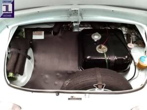 Image 42/44 of FIAT 500 D (1965)