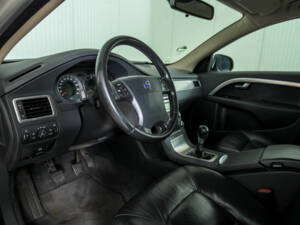 Bild 7/38 von Volvo V 70 2.4 (2007)