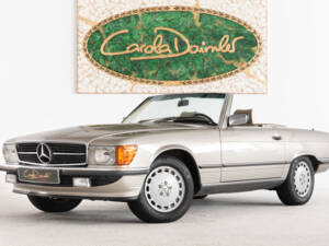 Image 3/47 of Mercedes-Benz 560 SL (1987)