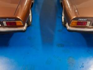 Image 18/45 de Alfa Romeo Spider Veloce 2000 (1981)