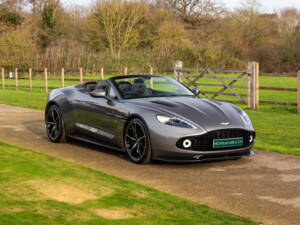 Image 97/99 of Aston Martin Vanquish Zagato Volante (2017)