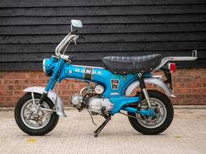 Image 2/18 of Honda DUMMY (1972)