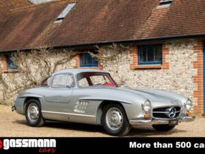 Afbeelding 2/15 van Mercedes-Benz 300 SL &quot;Papillon&quot; (1955)