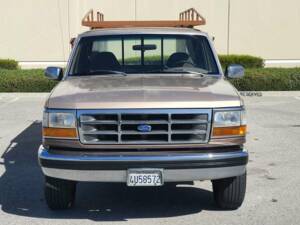Image 2/20 of Ford F-250 (1993)