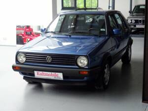 Imagen 3/21 de Volkswagen Golf Mk II 1.8 (1989)