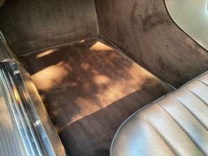 Imagen 27/50 de Mercedes-Benz 500 SL (1989)