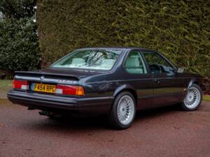 Image 2/29 of BMW 635 CSi (1989)