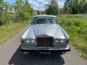 Afbeelding 6/7 van Rolls-Royce Silver Shadow II (1977)