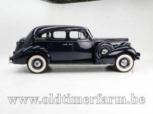 Image 9/15 de Packard Eight (1938)