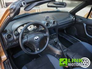 Afbeelding 10/10 van Mazda MX-5 1.6 (2000)