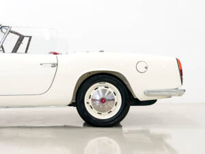 Image 14/45 of Abarth 1600 Spider Allemano (1959)